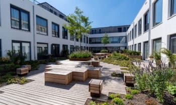 Fabrication sur mesure en acier et en bois dur 7