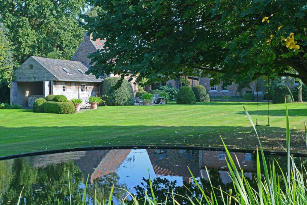 L'innovation, clé du succès pour un fabricant européen de membranes EPDM de haute qualité pour bassins 1