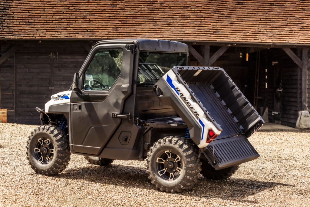 Un véhicule tout-terrain compact et puissant 3