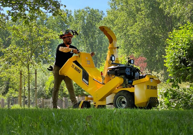 Jo-Beau-M500-hakselaar-houtversnipperaar-broyeur-chipper-Häcksl