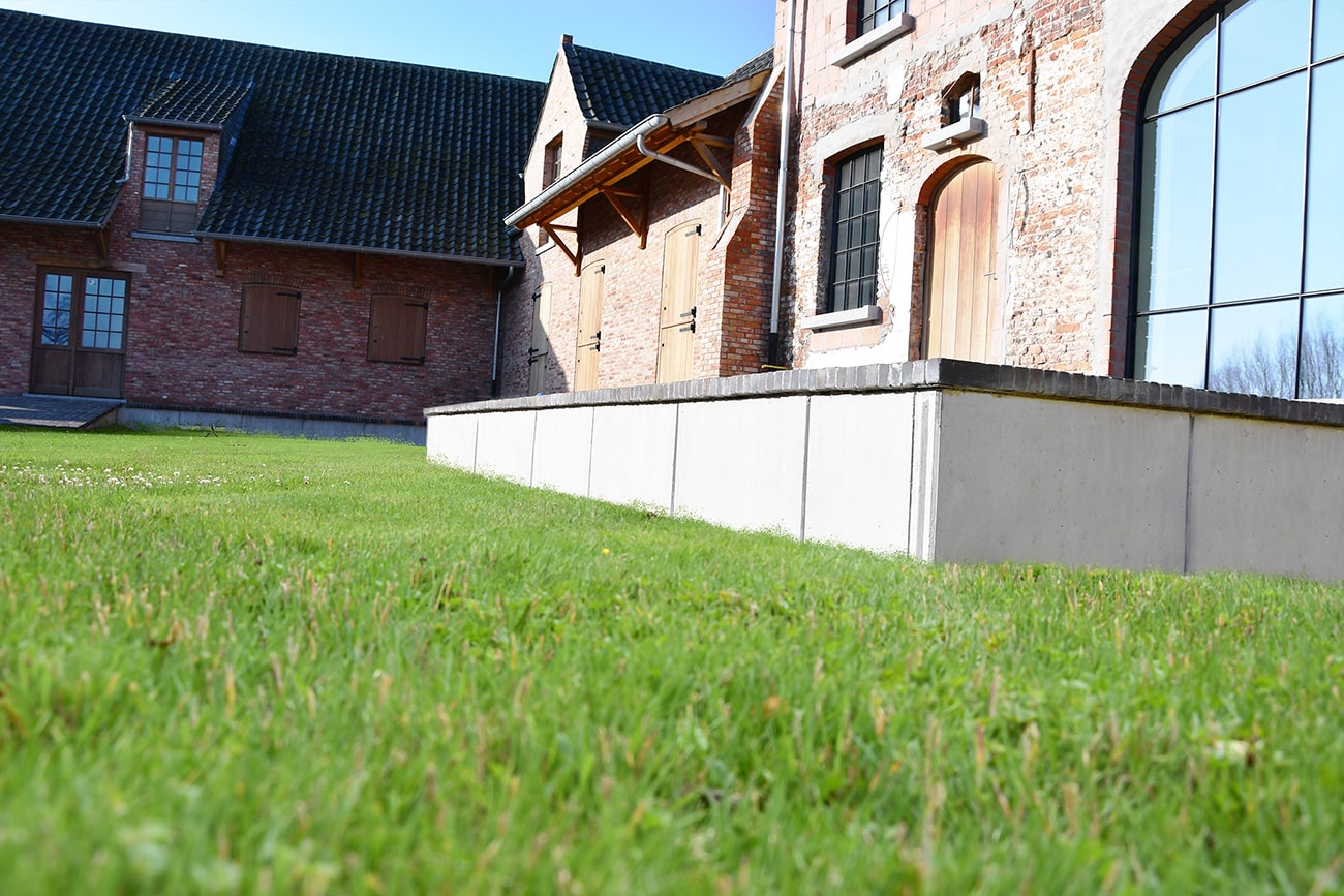 Keerwanden-INfa-CBS-BEton—Wielsbeke-architectuur-2(ENT_ID=314