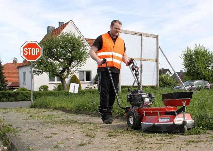 Donat-vd-Horst_TW50X-met-scharnierend-opklapbare-beschermkap-en