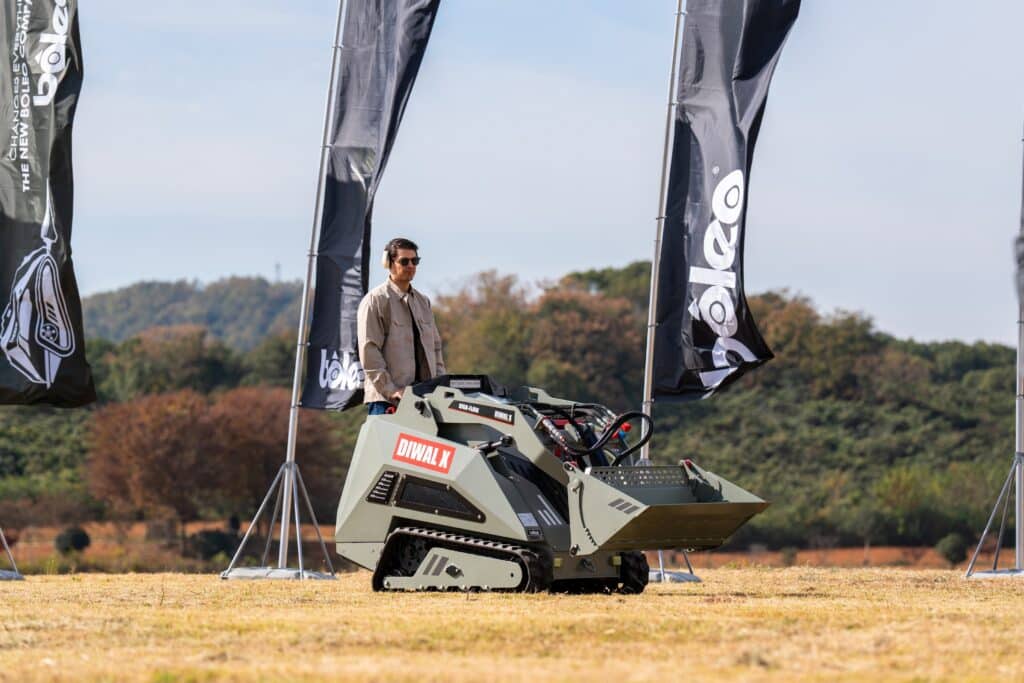 Boleo, de nieuwe standaard in mini-skidsteers