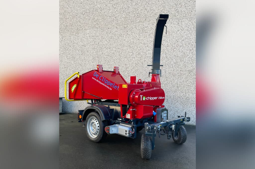 Innovatie op wielen: De Clippeleir lanceert elektrische houtversnipperaar DC 12/15E
