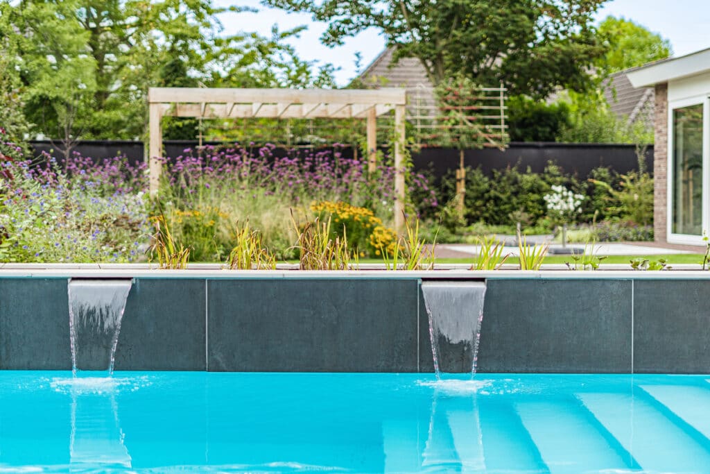 UV-technologie maakt zwemvijvers en zwembaden duurzamer