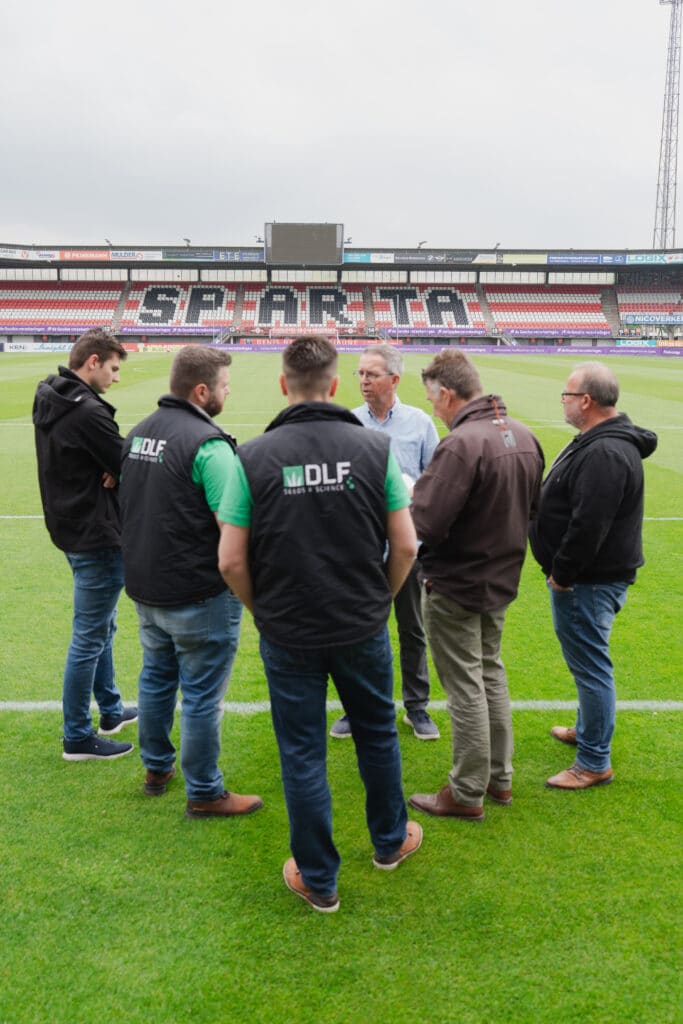 Waarom steeds meer sportvelden overschakelen op tetraploïde gras 1