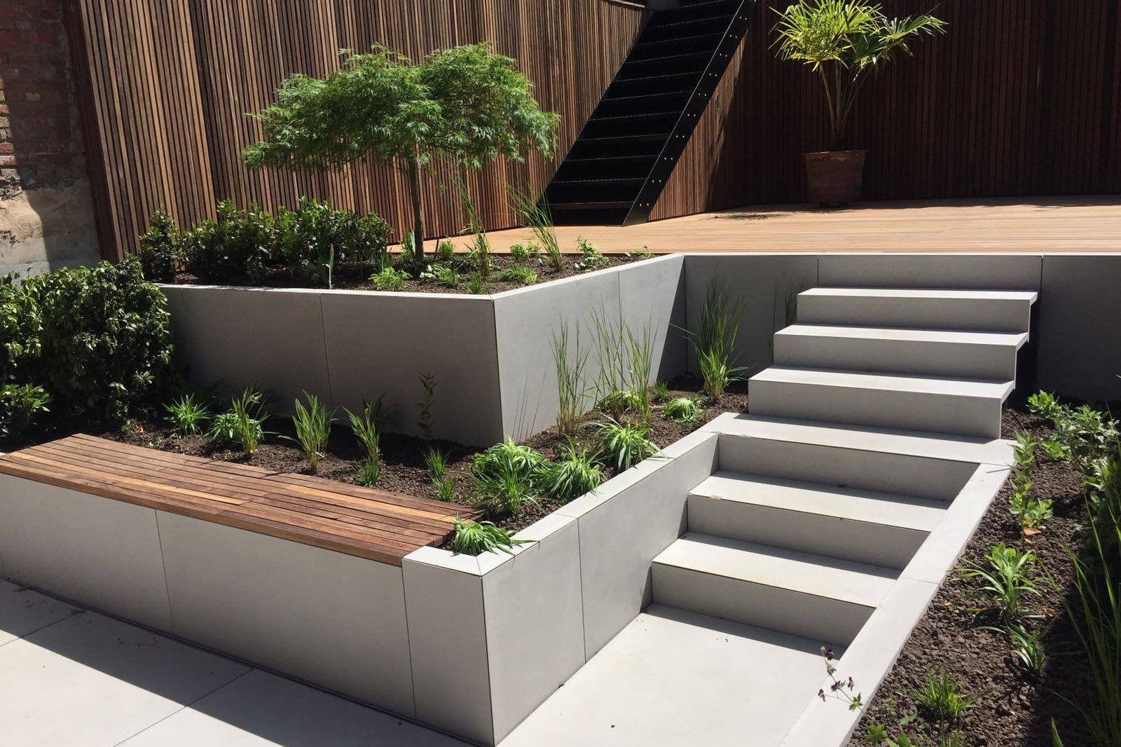 Met esthetisch prefabbeton tilt Betonal tuinontwerpen naar een hoger niveau 1