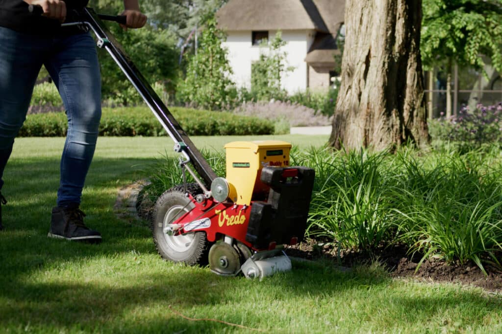 Doorzaaiers voor grasherstel: oplossing voor droge zomers 1