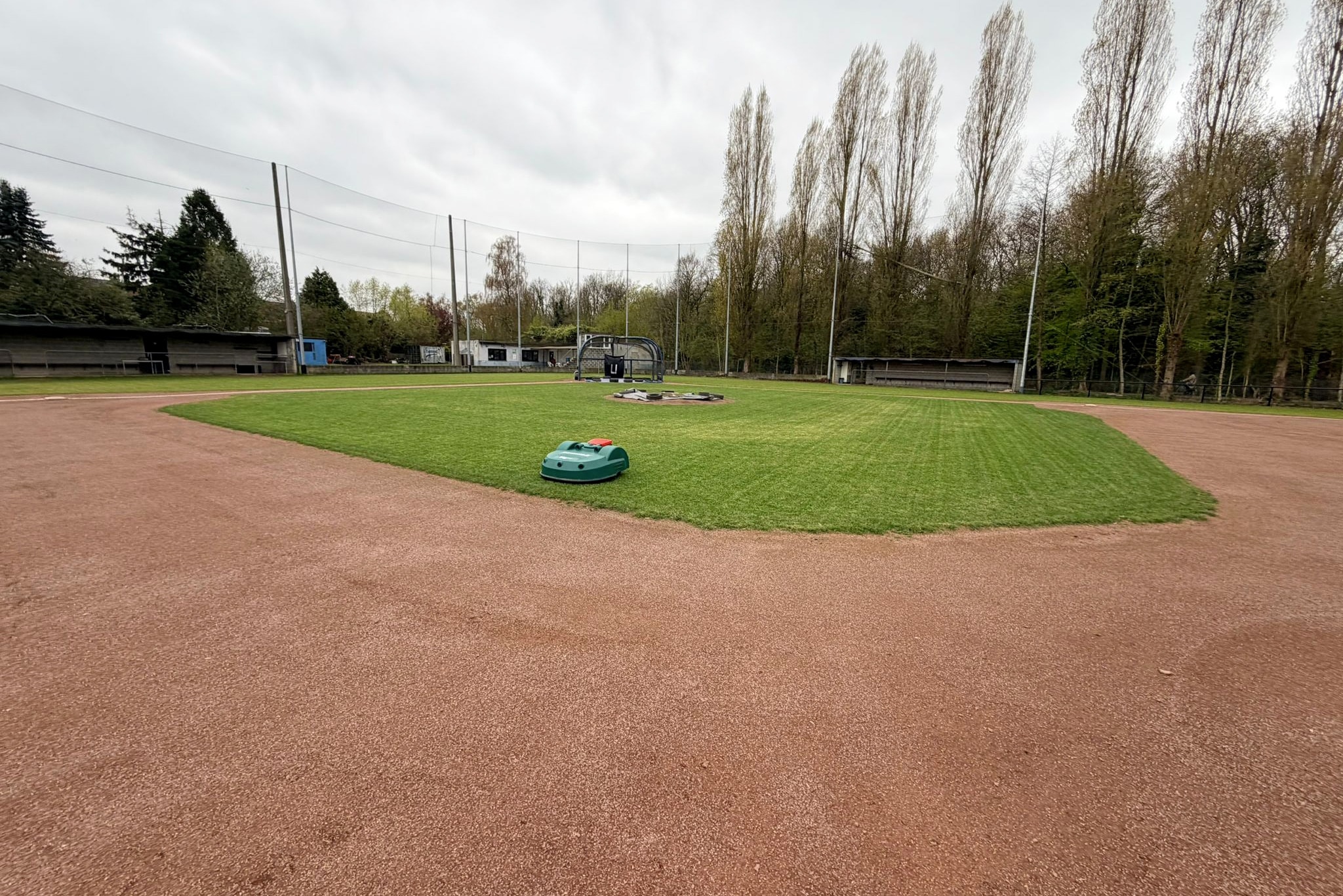 Sportveld maaien met robot: 19.000 m² perfect gemaaid met GPS-RTK technologie bij honkbalploeg Hoboken Pioneers 1