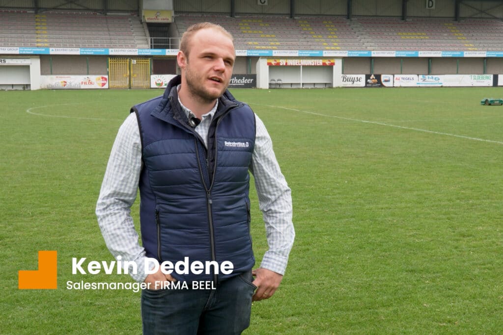 Robotmaaier bewijst meerwaarde op voetbalveld na een jaar praktijkervaring 2