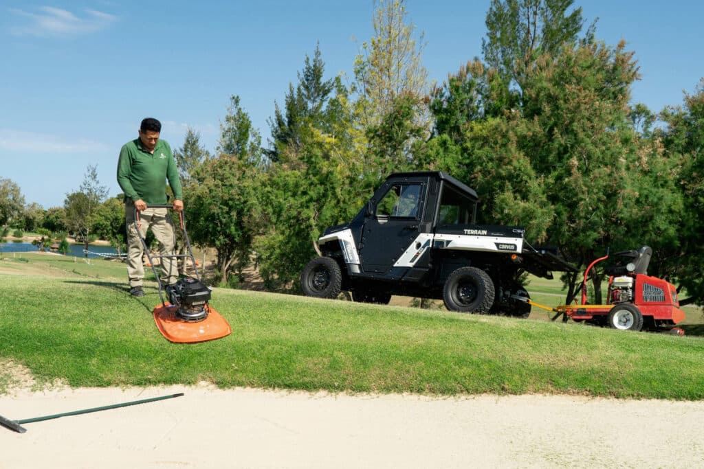 Waarom compacte werkvoertuigen steeds populairder worden in het groenbeheer 3