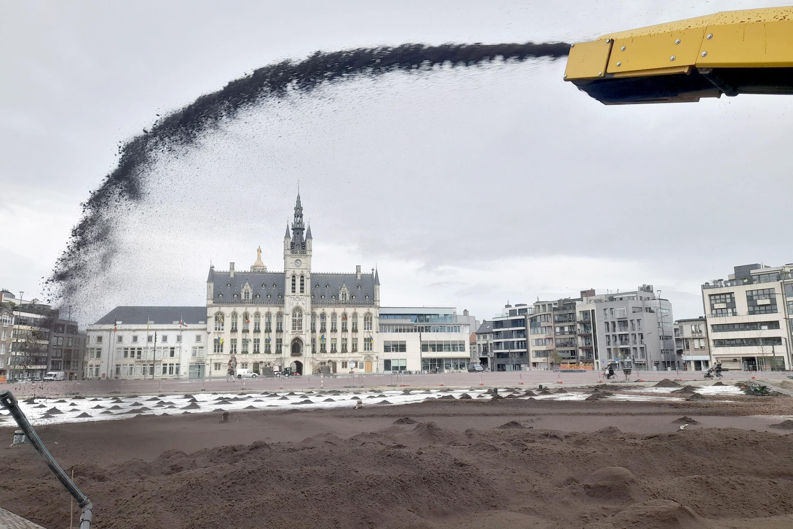 Acterra investeert in Stone Slinger voor daktuinen, parken en binnenpleinen 4