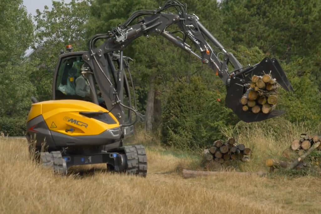 Mecalac 6MCR combineert compactheid met hefkracht 1